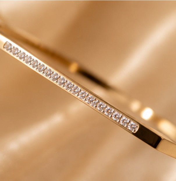 Hexagon shape Gold plated Bracelet with ZC